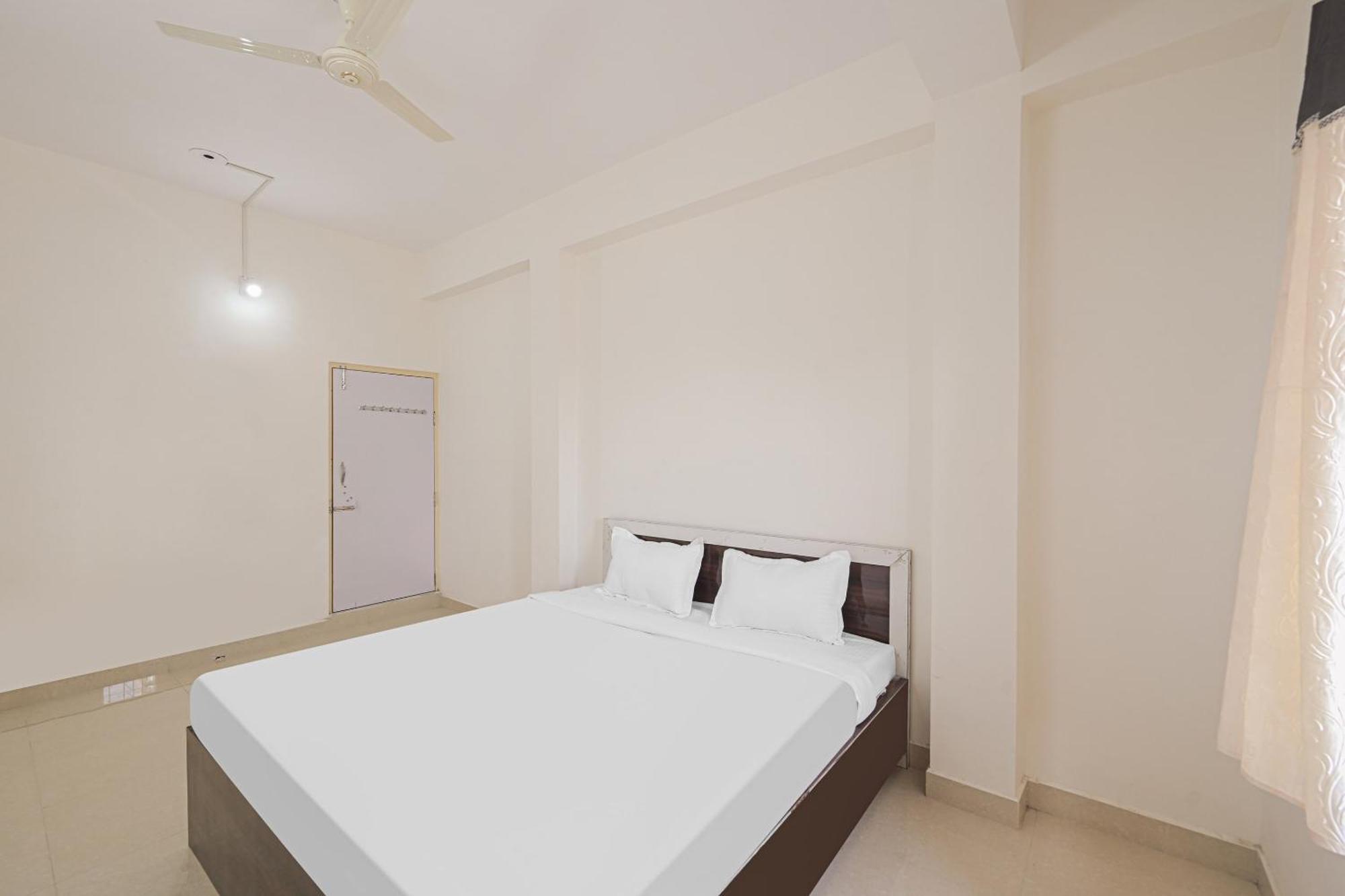 Hotel O Prateek A Residency Bhubaneswar Exterior photo